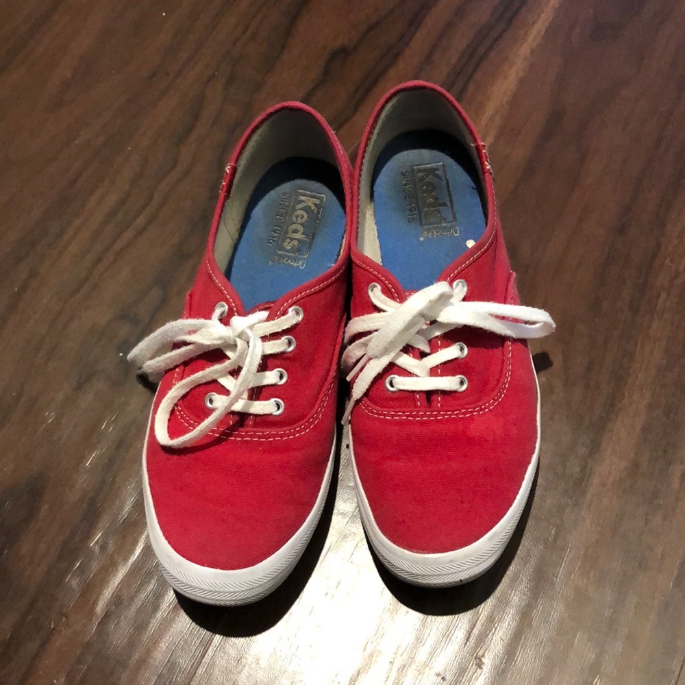 Red keds